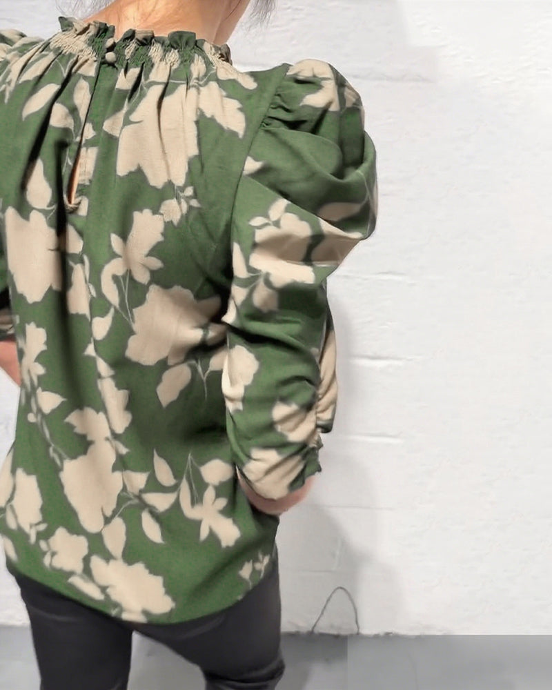 Puff Sleeve Ruffled Blouse